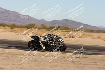 media/Nov-02-2025-CVMA (Sun) [[337aff29ab]]/Race 18-Supersport Middleweight/